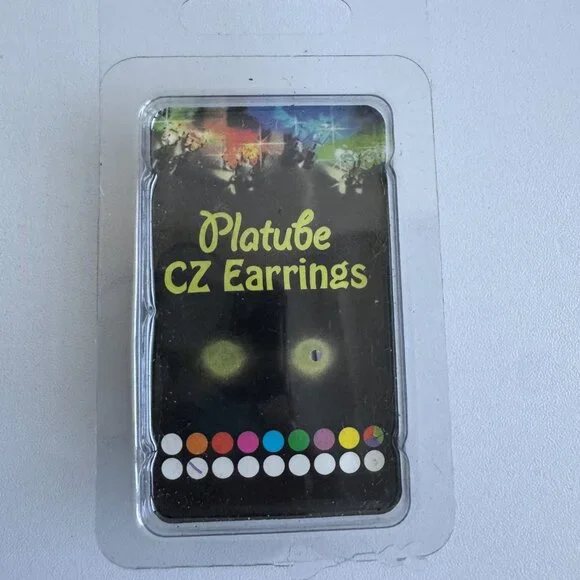 Platube CZ Light-Up Earrings – LED Stud Earrings – New in Package - Picture 2 of 3